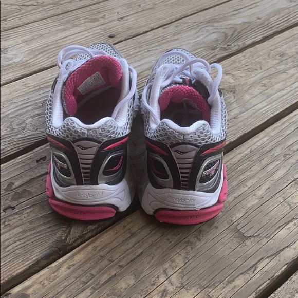 SAUCONY Women's ProGrid Ride 3 size 7.5 - Picture 7 of 10